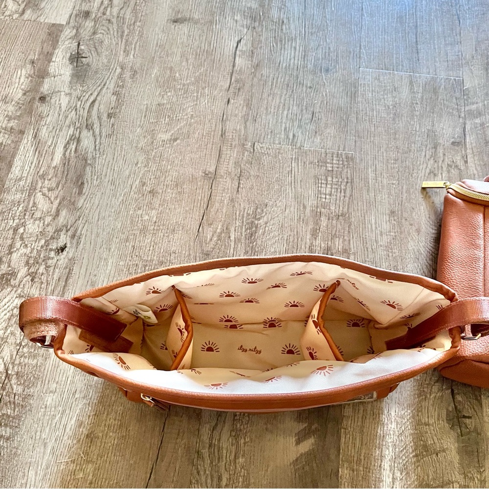 Itzy Ritzy Tan Cognac Baby Bag Set stroller caddy & bottle bag - Picture 3 of 8